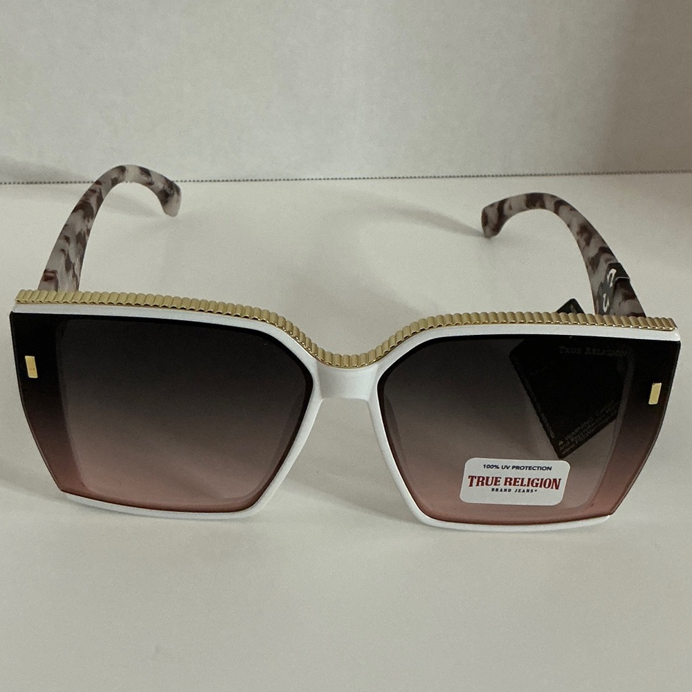 NWT True Religion Square Gold Accents Sunglasses